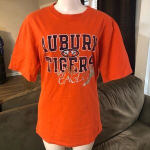 NCAA Auburn Tigers War Eagle Football Shirt T shirt Men’s Medium Orange Black